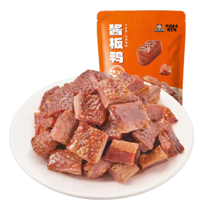 【周黑鸭】品尝酱板鸭的匠心魅力，解馋轻奢之选薯眷陪你相遇美食的高光时刻